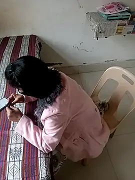 Kavya-collage online show from 12/15/25, 05:55