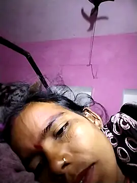 Snapshot of Chetna_sharma chatting on 12/15/25, 12:48 Chetna sharma online show from 12/15/25, 12:48