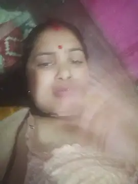 Your-shreya143 online show from 07/03/26, 08:37