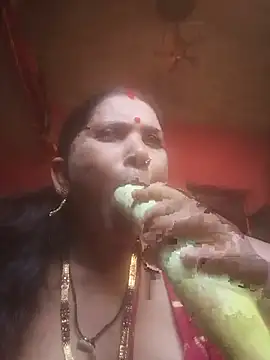 Your-shreya143 online show from 07/26/26, 07:04