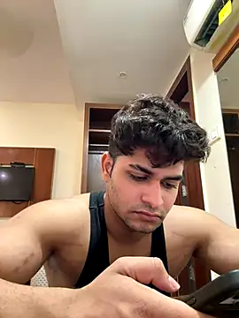 Snapshot of Anshtease chatting on 12/05/25, 06:37 Anshtease online show from 12/05/25, 06:37