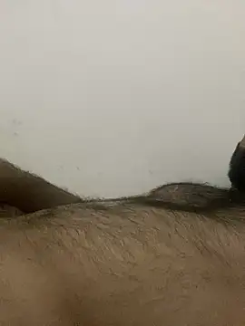 Shihba9633 online show from 12/19/25, 11:01