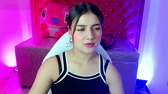 Diamond juliana online show from 06/06/26, 03:11