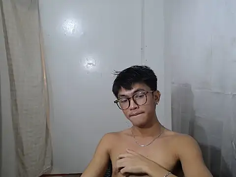 Snapshot of Goddes_Trexa18 chatting on 07/28/26, 03:21 Goddes Trexa18 online show from 07/28/26, 03:21