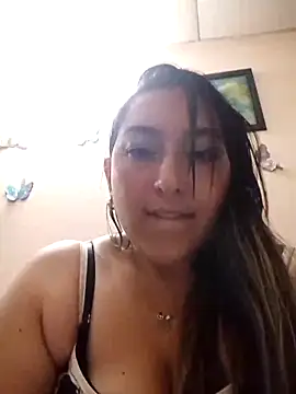 Valeria montana  online show from 02/26/26, 01:26