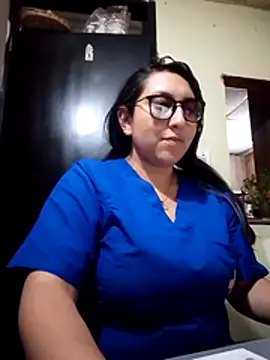 Valeria montana  online show from 04/26/26, 02:42