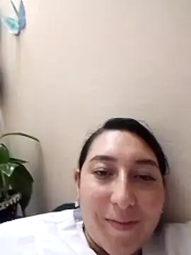 Valeria montana  online show from 06/04/26, 11:55