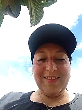 Valeria montana  online show from 06/06/26, 04:01