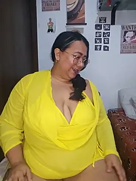 vicky-duarte online show from 05/16/26, 02:19