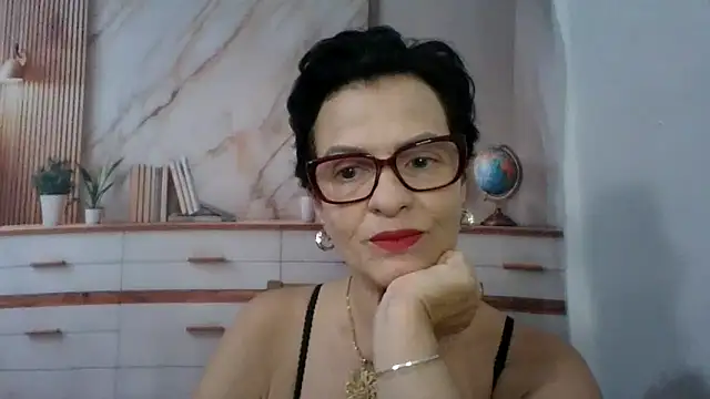Luna-Hot0802 online show from 02/17/26, 12:56
