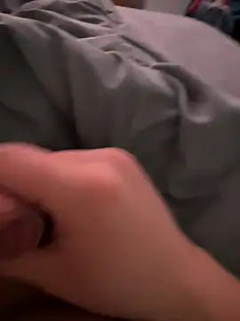 Snapshot of bigdick2600 chatting on 12/15/25, 10:47 bigdick2600 online show from 12/15/25, 10:47