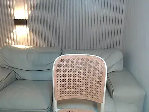 Snapshot of TheBoyAboveYou chatting on 12/05/25, 04:25 TheBoyAboveYou online show from 12/05/25, 04:25