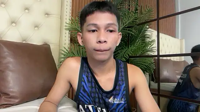 TheBoyAboveYou online show from 08/04/26, 04:42