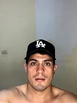 Snapshot of williamsmiiths16 chatting on 12/03/25, 04:16 williamsmiiths16 online show from 12/03/25, 04:16