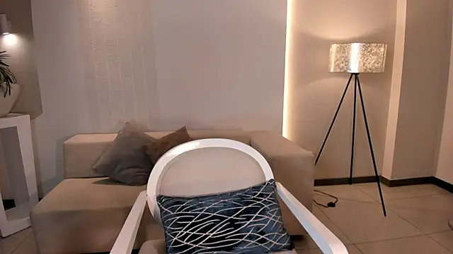 MadisonKane online show from 11/07/25, 11:10