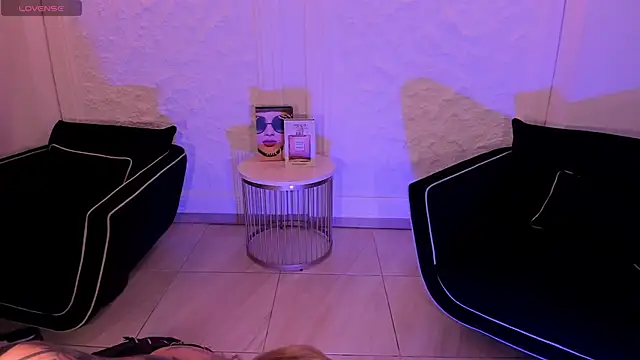 MadisonKane online show from 07/21/26, 11:23