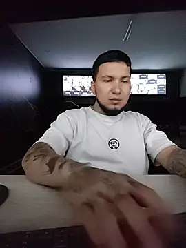 GideonCartie online show from 05/01/26, 05:45