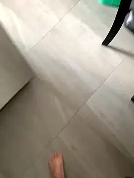 Snapshot of Www-00 chatting on 12/03/25, 03:47 Www-00 online show from 12/03/25, 03:47