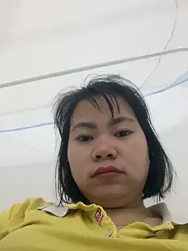 Snapshot of Chew_candy chatting on 12/16/25, 02:00 Chew candy online show from 12/16/25, 02:00