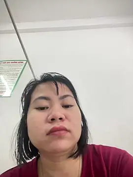 Snapshot of Chew_candy chatting on 12/17/25, 03:01 Chew candy online show from 12/17/25, 03:01