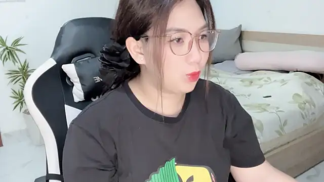 Ni-Ni 2K online show from 06/29/26, 12:17