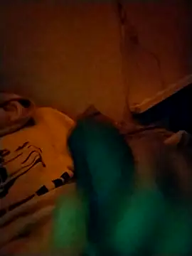 Snapshot of Bigdick-dude chatting on 12/17/25, 05:19 Bigdick-dude online show from 12/17/25, 05:19