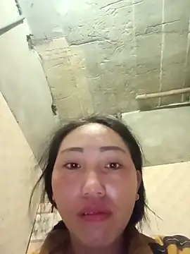 Snapshot of Lorena-a chatting on 12/14/25, 11:20 Lorena-a online show from 12/14/25, 11:20