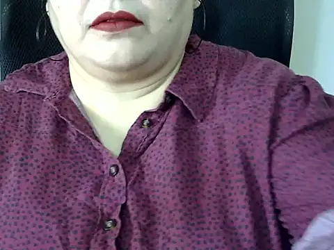 Snapshot of Soniya_Sha chatting on 03/04/26, 07:03 Soniya Sha online show from 03/04/26, 07:03