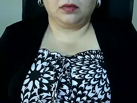Snapshot of Soniya_Sha chatting on 05/11/26, 04:59 Soniya Sha online show from 05/11/26, 04:59