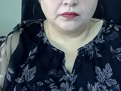Snapshot of Soniya_Sha chatting on 05/14/26, 07:26 Soniya Sha online show from 05/14/26, 07:26