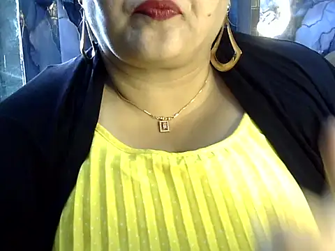 Soniya Sha online show from 06/27/26, 08:19