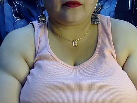 Soniya Sha online show from 07/27/26, 08:10