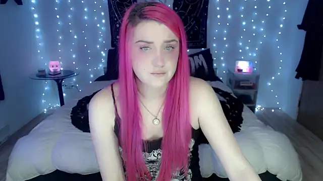 MaryMary  online show from 12/07/24, 01:58