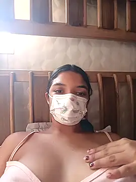 Snapshot of sofia_Dey chatting on 12/15/25, 03:38 sofia Dey online show from 12/15/25, 03:38