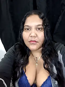 VaneandRossy online show from 12/16/25, 01:10
