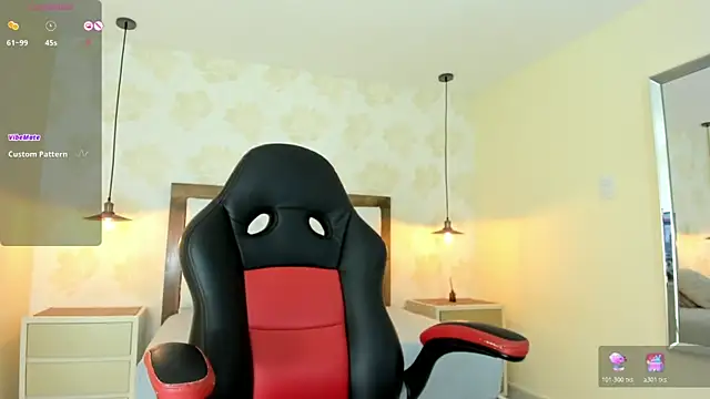 VENUSGREYS1 online show from 05/23/26, 12:09