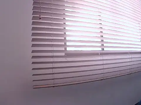 Snapshot of Fernanda_andrew chatting on 03/11/26, 03:40 Fernanda andrew online show from 03/11/26, 03:40