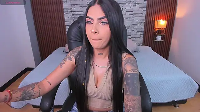  hanna miller   online show from 05/05/26, 08:06