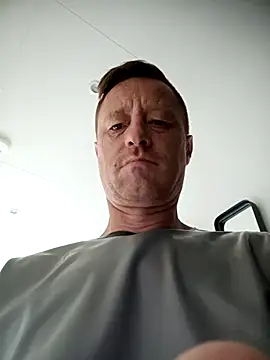 jefflatex45 online show from 07/02/26, 04:40