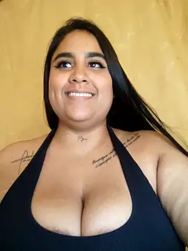Snapshot of YenthCorona chatting on 01/06/26, 01:31 YenthCorona online show from 01/06/26, 01:31