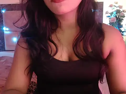 Snapshot of Lola_Bebe chatting on 04/09/26, 06:19 Lola Bebe online show from 04/09/26, 06:19