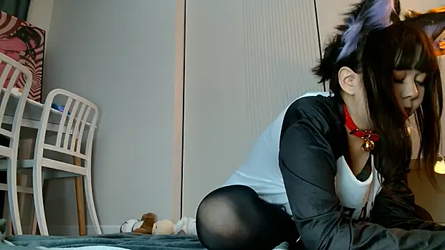 minji snow online show from 06/05/26, 12:55