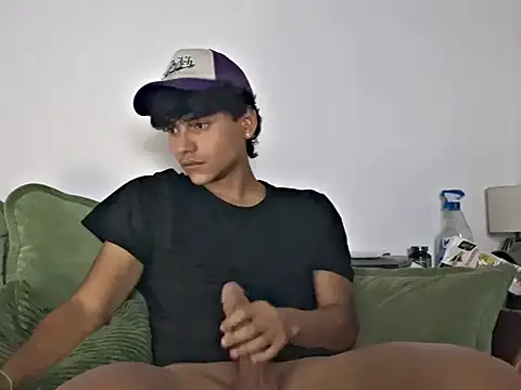 OnlyTyroone online show from 04/22/26, 12:35