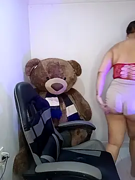 Valeriaa 21 online show from 07/25/26, 01:04