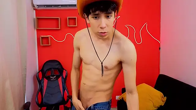Neo Twink online show from 05/05/26, 07:22
