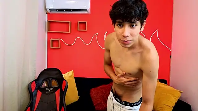 Neo Twink online show from 06/02/26, 07:16