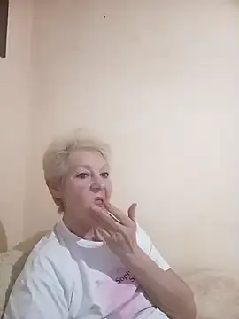 Calypso-Loove online show from 05/05/26, 04:48