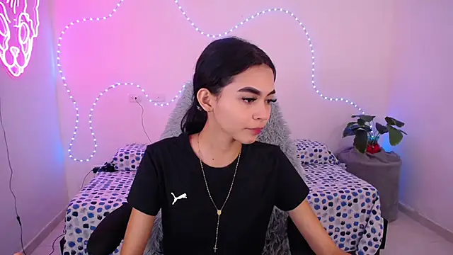 Sofia tgn online show from 05/15/26, 06:48