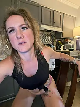 alluringpixie online show from 06/15/26, 02:52