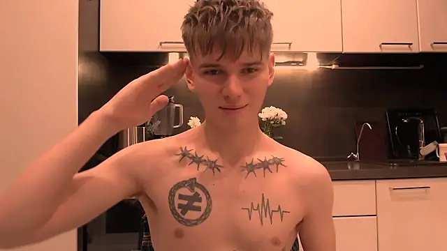 Snapshot of Fredd_Xanders chatting on 12/05/25, 03:30 Fredd Xanders online show from 12/05/25, 03:30